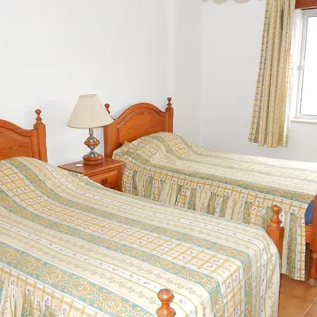 Turisticos Perola Da Rocha Ii