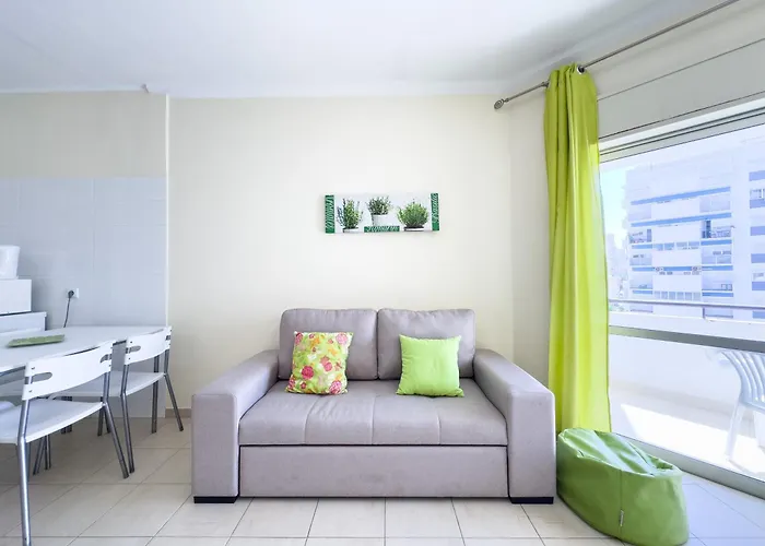 Turisticos Perola Da Rocha Ii