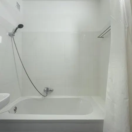 Turísticos Pérola Da Rocha Ii Appartement *